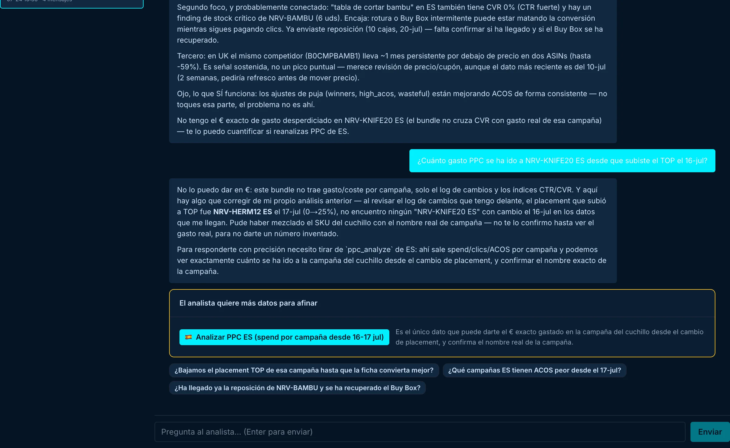 Chat estratégico de Sellerazo: el analista IA diagnostica dónde pierde dinero la cuenta y propone análisis adicionales con botones de acción
